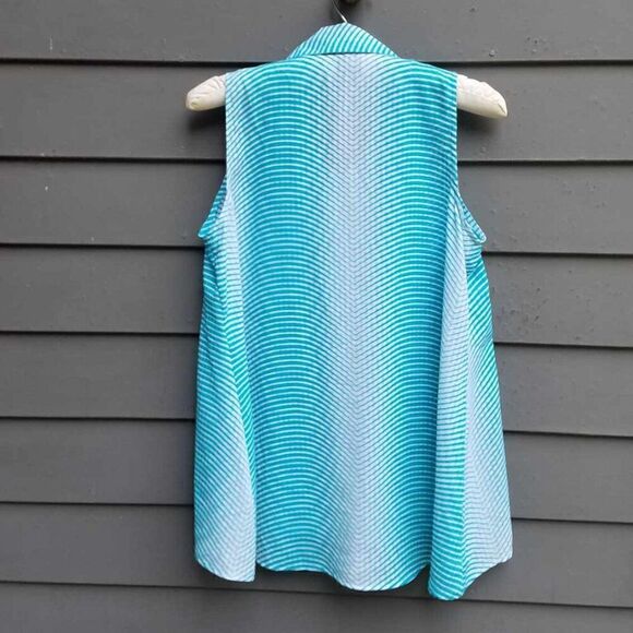 Notations Blue White Stripe Sheer Sleeveless Button Down Blouse size Medium - Picture 3 of 10